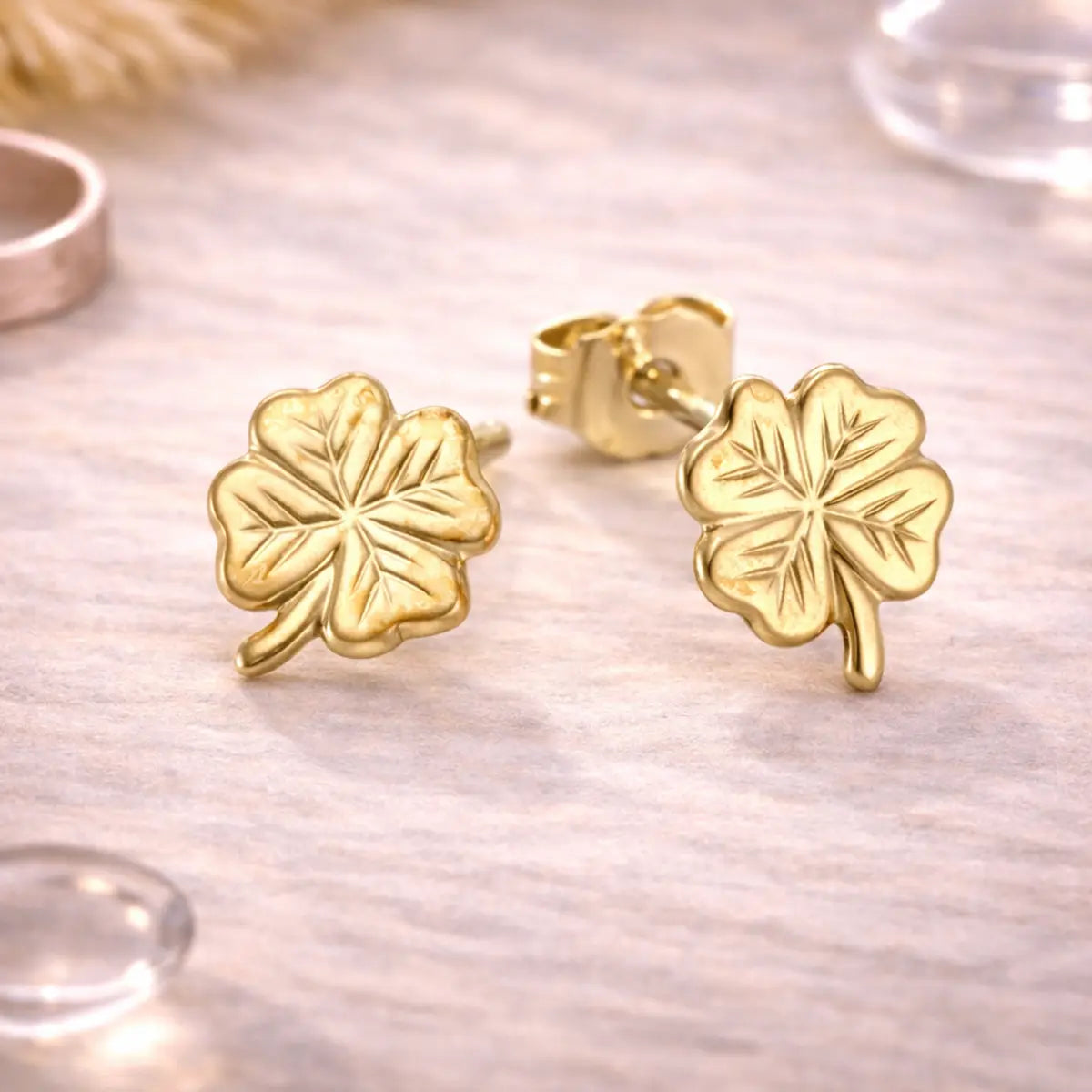 Kinder Ohrstecker 333 Gold Kleeblatt strukturiert glänzend Steckerverschluss - 8mm