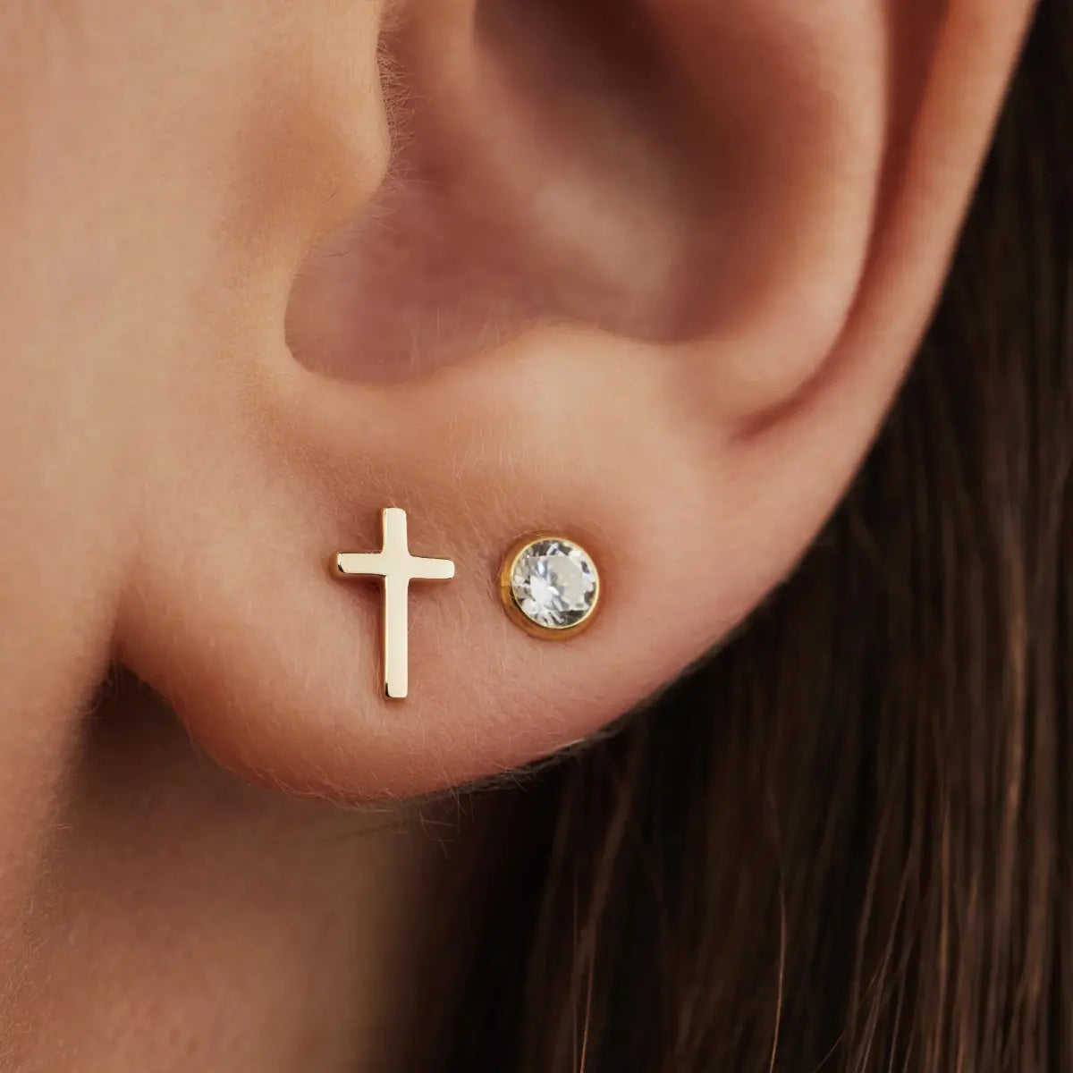 Ohrstecker Kreuz Damen 333 Gelbgold glatt minimalistisch - 7mm