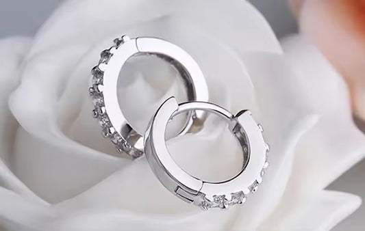 Ohrringe aus 925er Sterling-Silber, Zirkonia Creolen, 1,5cm