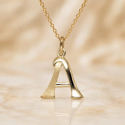 Buchstaben Anhänger Damen 375 Gelbgold matt glänzend 18mm - optional mit Kette 45cm