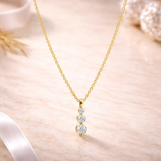 Damen Halskette mit Anhänger 375 Gelbgold 3 Zirkonia - 45cm