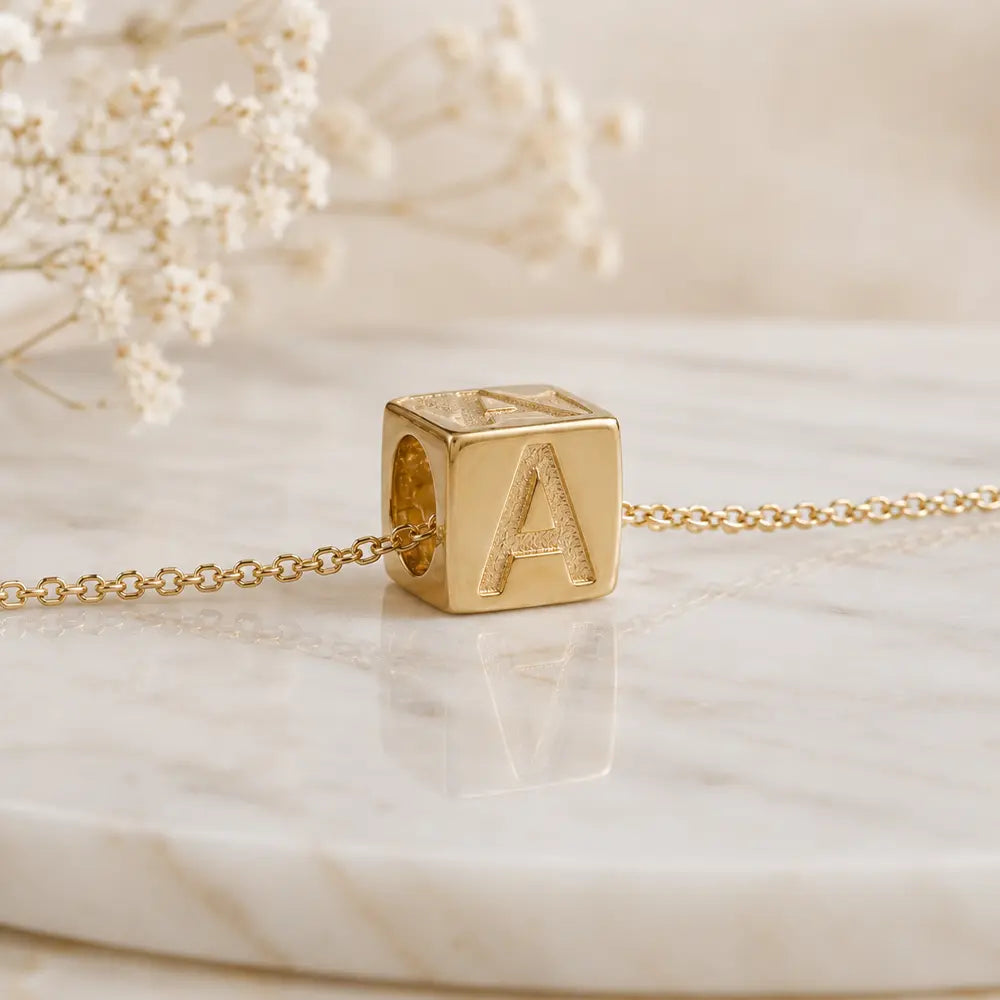 3+1 Aktion - Buchstaben Würfel Anhänger Damen 585 Gold teilmattiert - Optional mit Ankerkette 45cm