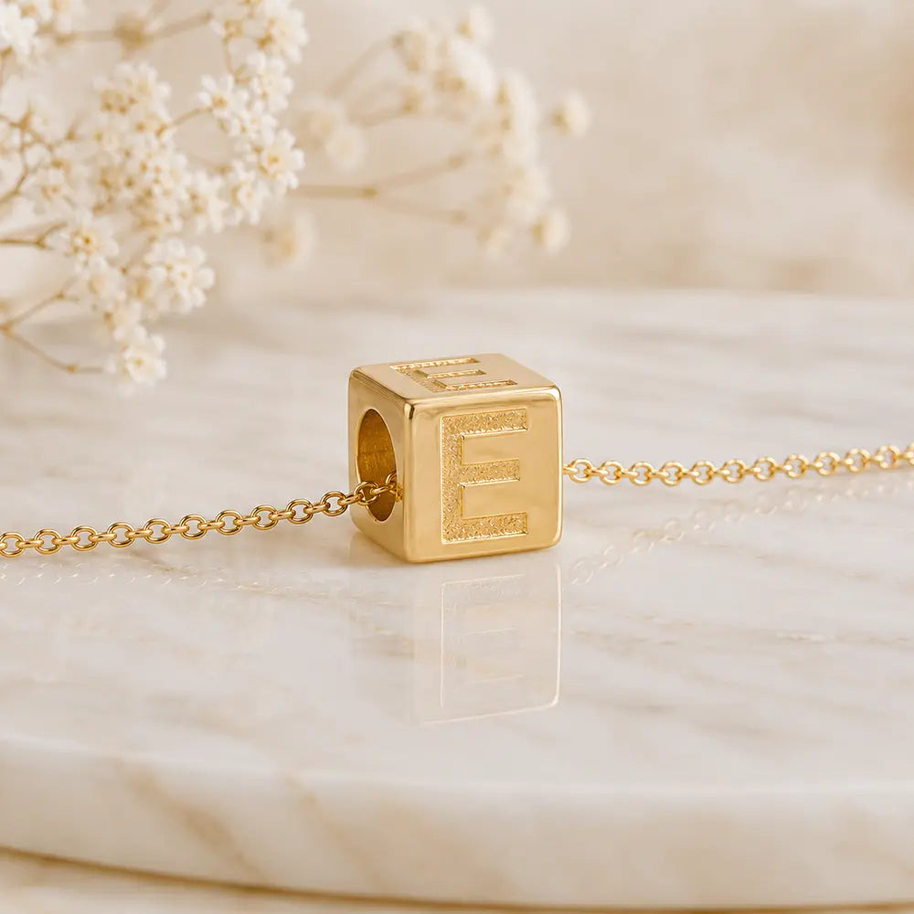 3+1 Aktion - Buchstaben Würfel Anhänger Damen 585 Gold teilmattiert - Optional mit Ankerkette 45cm