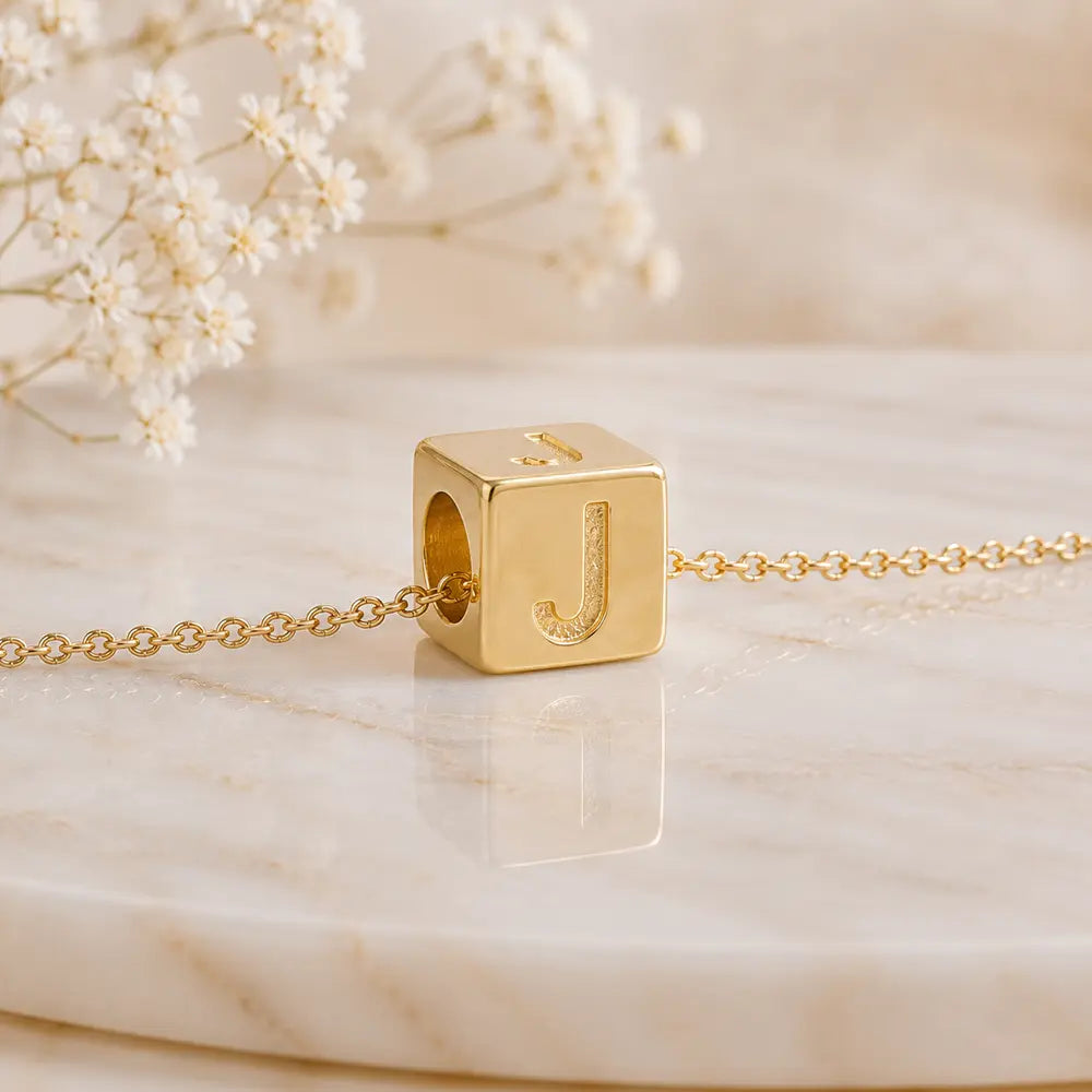 3+1 Aktion - Buchstaben Würfel Anhänger Damen 585 Gold teilmattiert - Optional mit Ankerkette 45cm