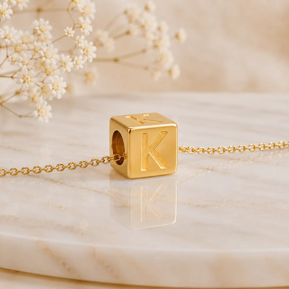 3+1 Aktion - Buchstaben Würfel Anhänger Damen 585 Gold teilmattiert - Optional mit Ankerkette 45cm