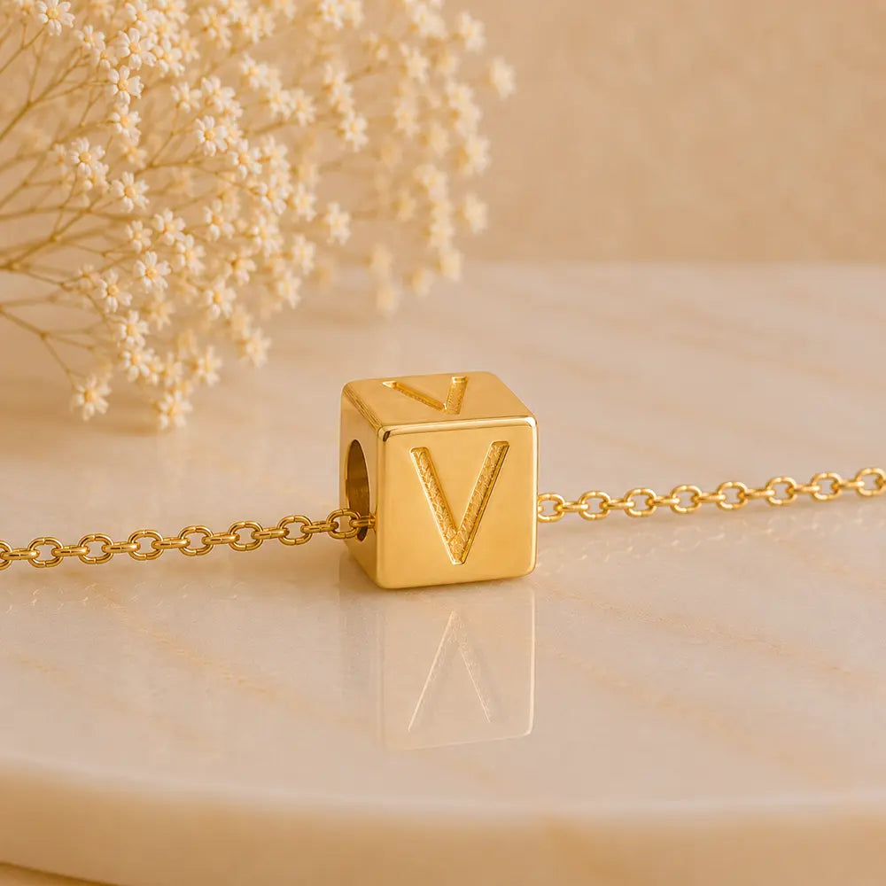 3+1 Aktion - Buchstaben Würfel Anhänger Damen 585 Gold teilmattiert - Optional mit Ankerkette 45cm