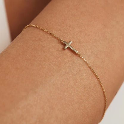 Kreuz Armband aus 585er Gold