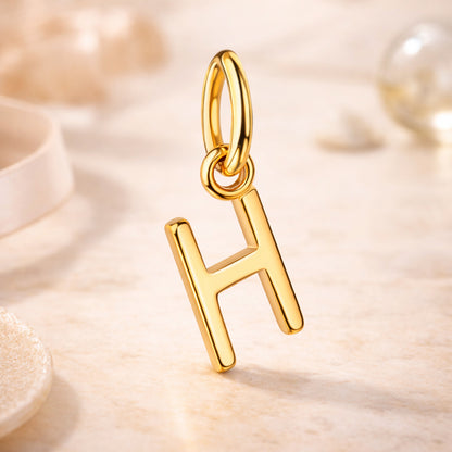 Buchstabenanhänger aus 585er Gold