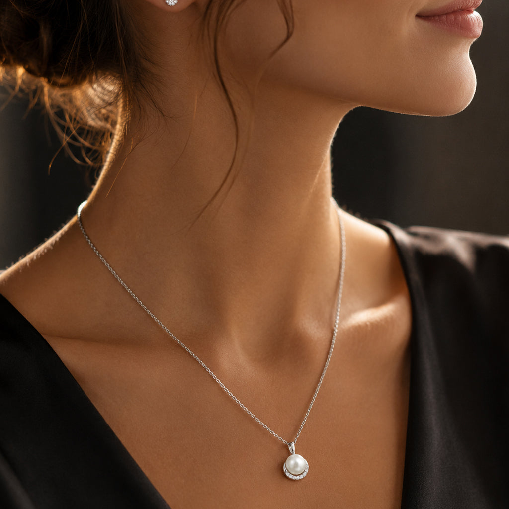 Perlenanhänger Damen 585 Weißgold mit Süßwasserperle und 8 Diamanten Brillanten 0,10 ct - optional mit Ankerkette 45cm