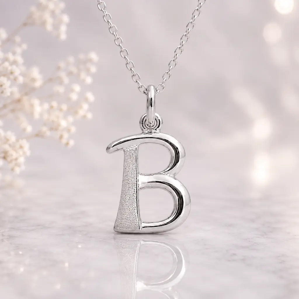 Buchstaben Anhänger Damen 925 Sterling Silber matt glänzend 18mm - optional mit Kette 45cm