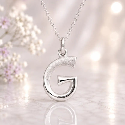 Buchstaben Anhänger Damen 925 Sterling Silber matt glänzend 18mm - optional mit Kette 45cm