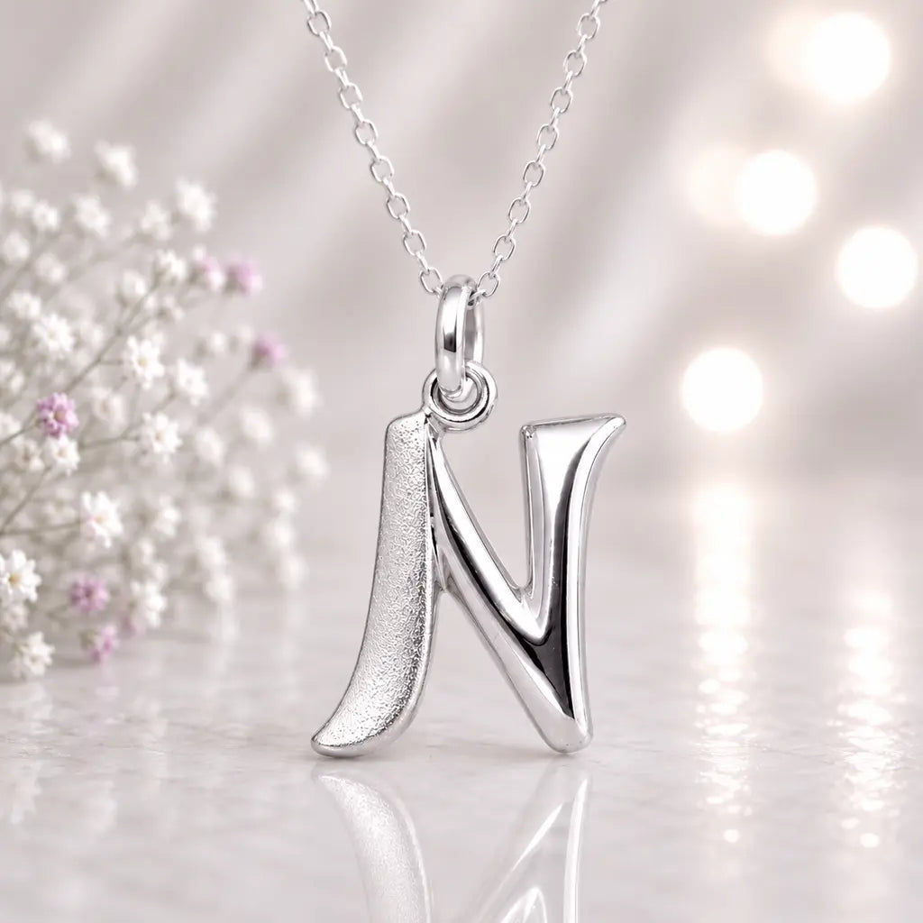 Buchstaben Anhänger Damen 925 Sterling Silber matt glänzend 18mm - optional mit Kette 45cm