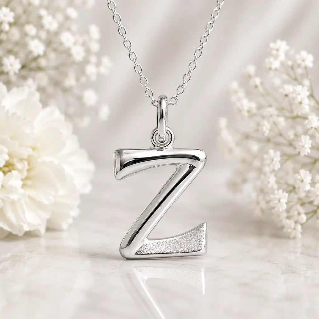 Buchstaben Anhänger Damen 925 Sterling Silber matt glänzend 18mm - optional mit Kette 45cm