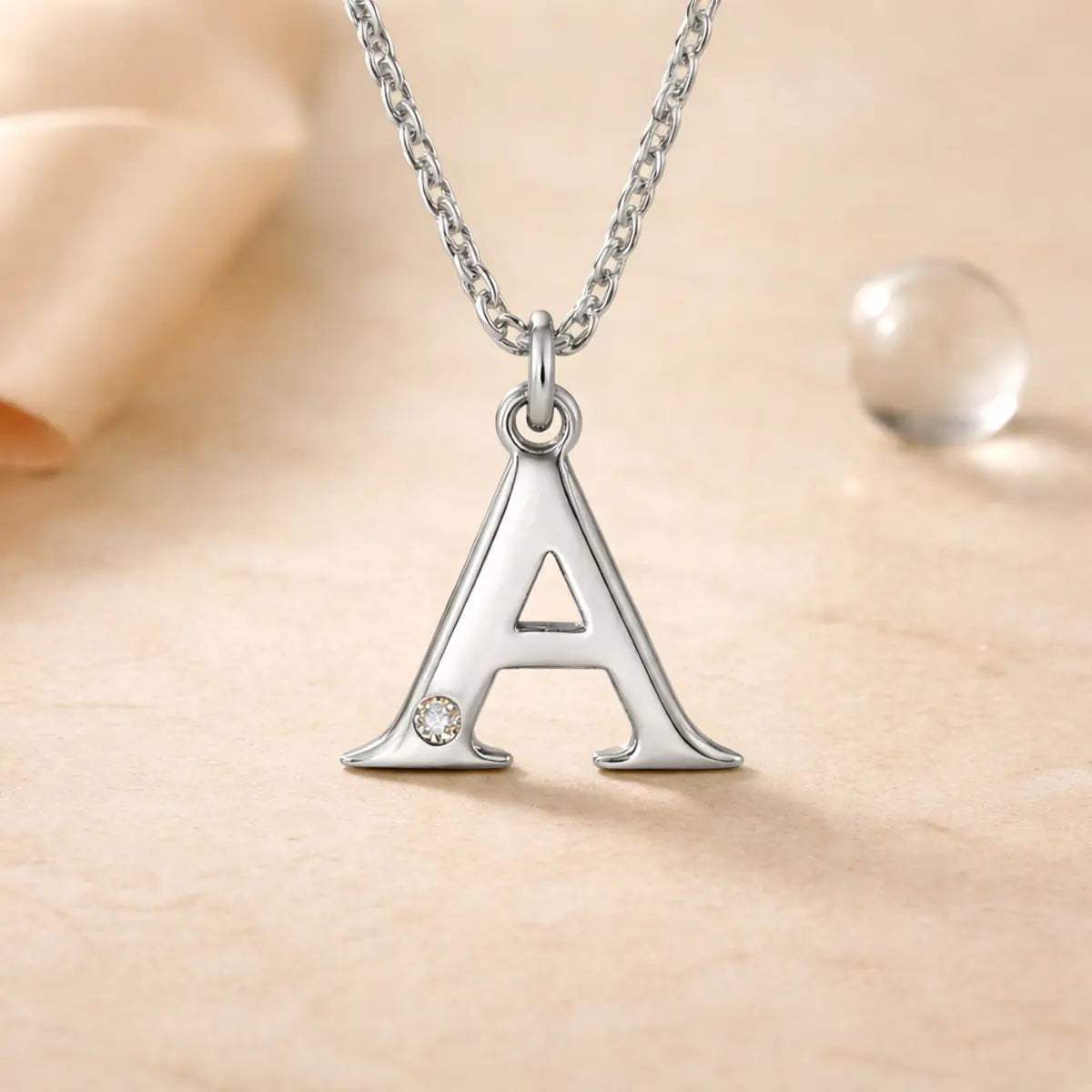 Buchstaben-Anhänger mit Kette 925er Sterling Silber mit Diamant – Flachpanzerkette 45cm