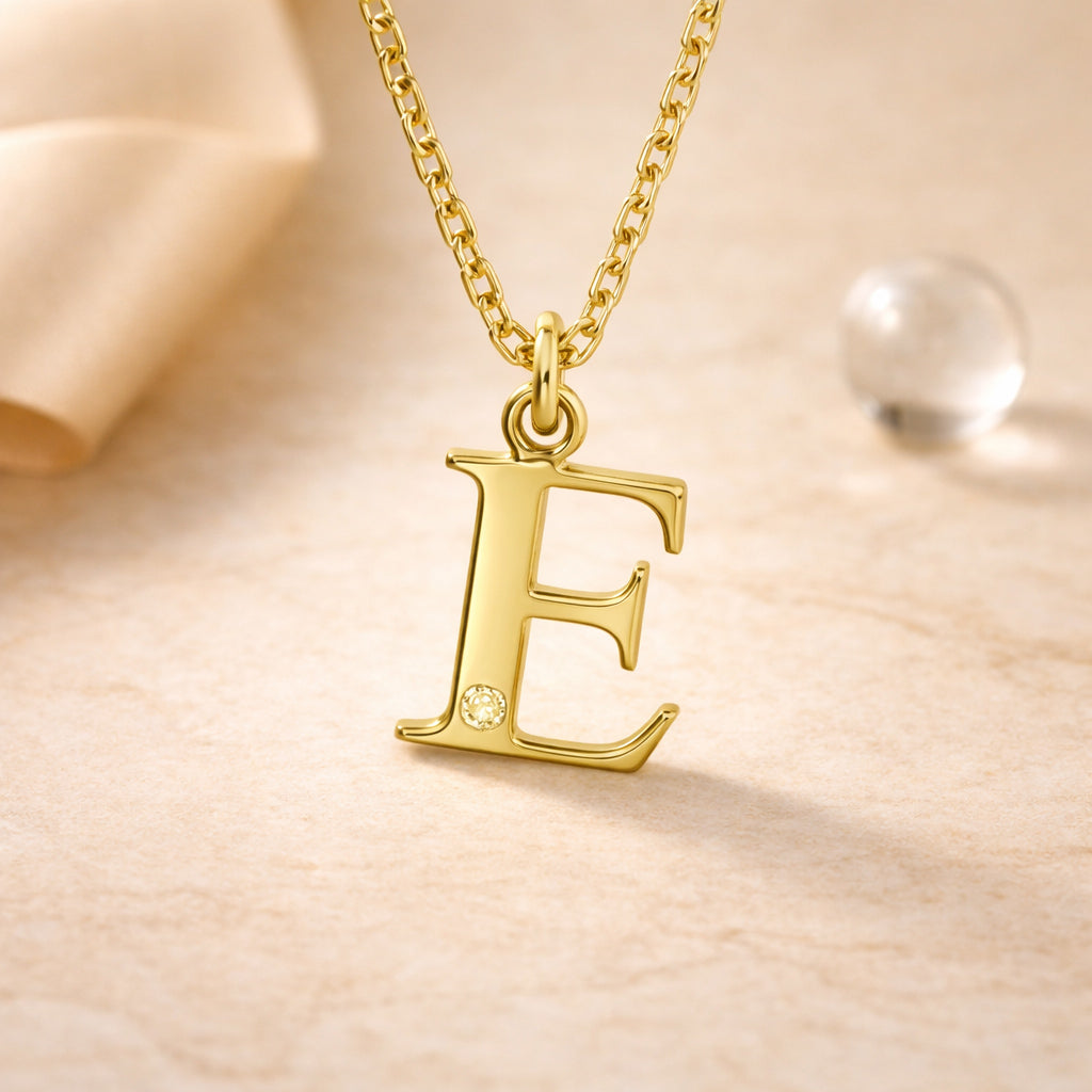 Buchstaben-Anhänger mit Kette 925er Sterling Silber vergoldet mit Diamant – Ankerkette