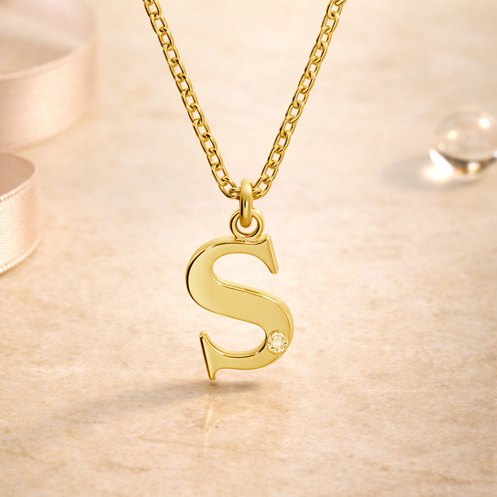 Buchstaben-Anhänger mit Kette 925er Sterling Silber vergoldet mit Diamant – Ankerkette
