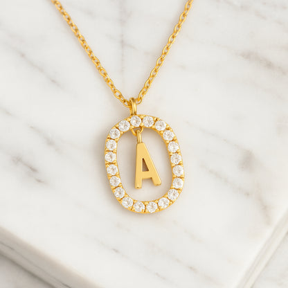 Damen Buchstaben Anhänger Modeschmuck goldfarben mit Strasskreis 43cm Kette  - verschiedene Buchstaben