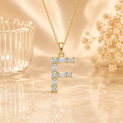 Buchstabencollier Damen 925 Sterling Silber vergoldet Zirkonia Baguette Cut - Mit Kette 45cm
