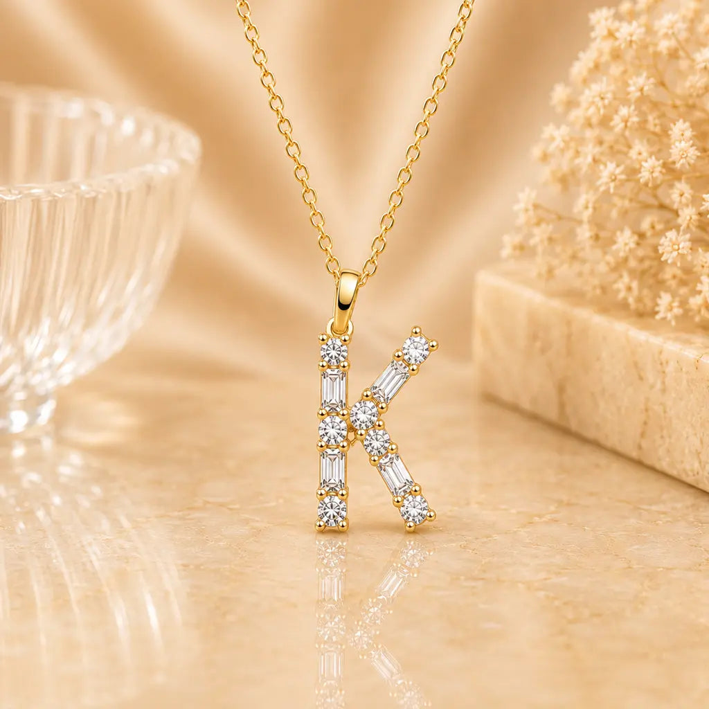 Buchstabencollier Damen 925 Sterling Silber vergoldet Zirkonia Baguette Cut - Mit Kette 45cm