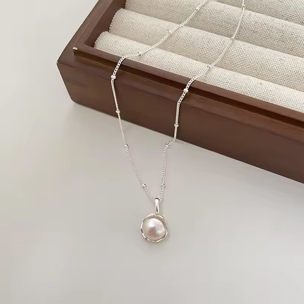 Kette mit Anhänger aus 925er Sterling-Silber, halbe Perle