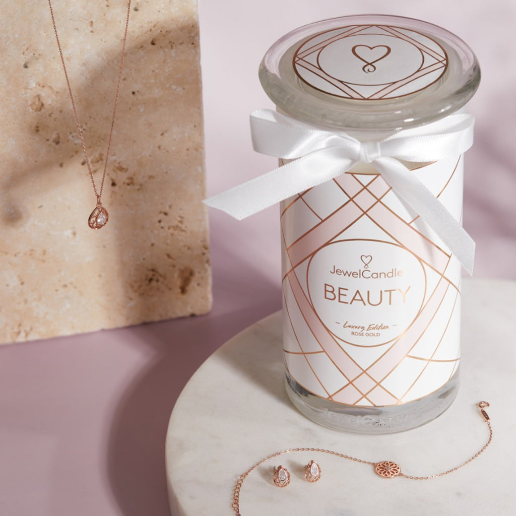 Juwelkerze mit Ohrringen - Duftkerze mit Schmucküberraschung