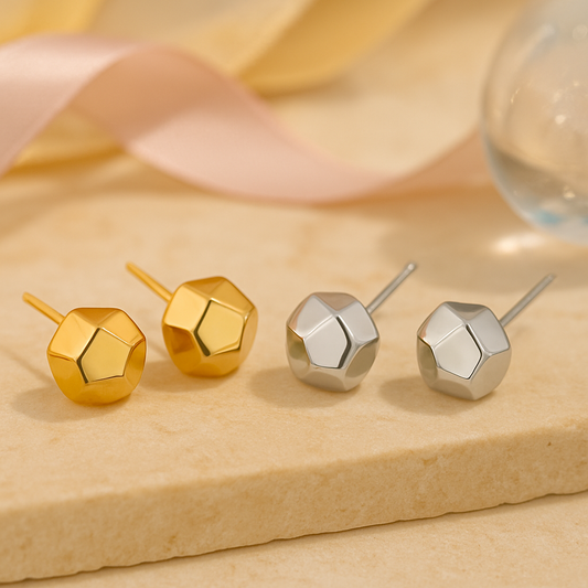 Damen Ohrstecker Modeschmuck geometrisch Kugel facettiert silberfarben goldfarben - 8mm